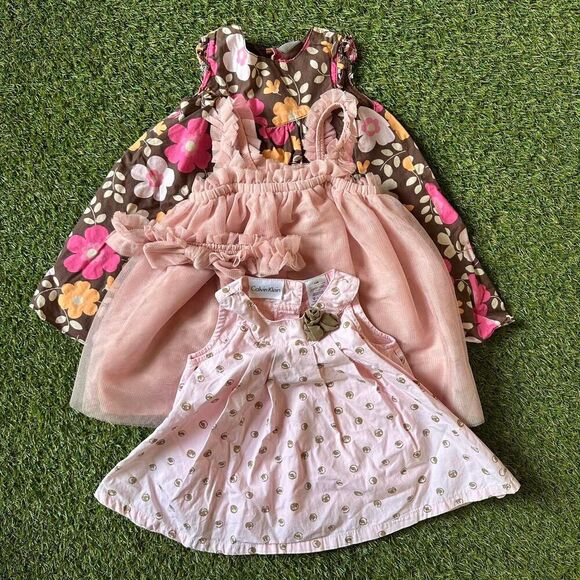 Bundle Lot of baby girl sleeveless dresses, size 6-12 months - Picture 1 of 8